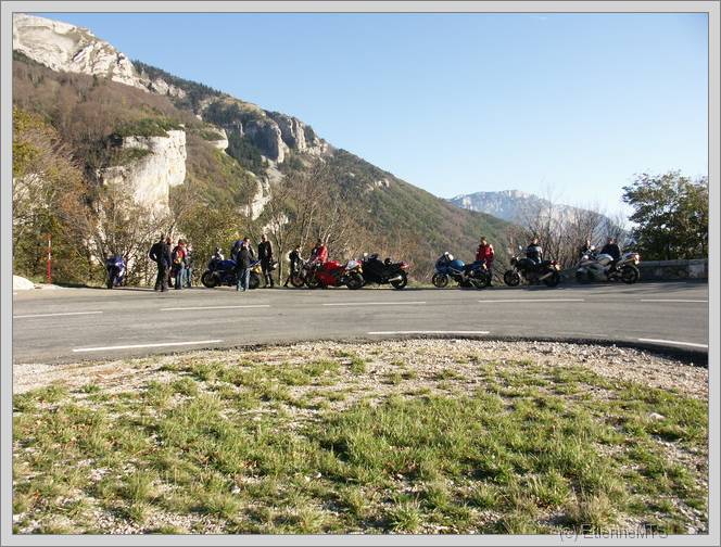 PICT4573 Pause impromptue dans la monte du col du Rousset